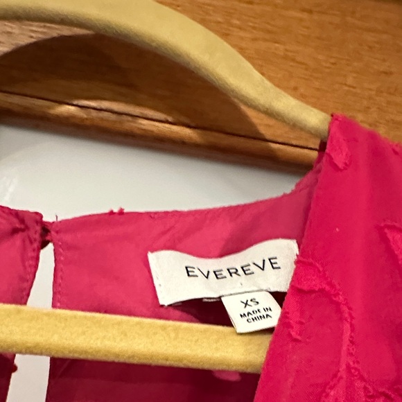 Evereve Fuchsia V-Neck Long-Sleeve Ruffle Dress - Picture 2 of 7